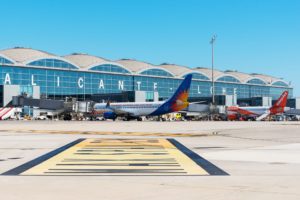 parking en el aeropuerto de Alicante